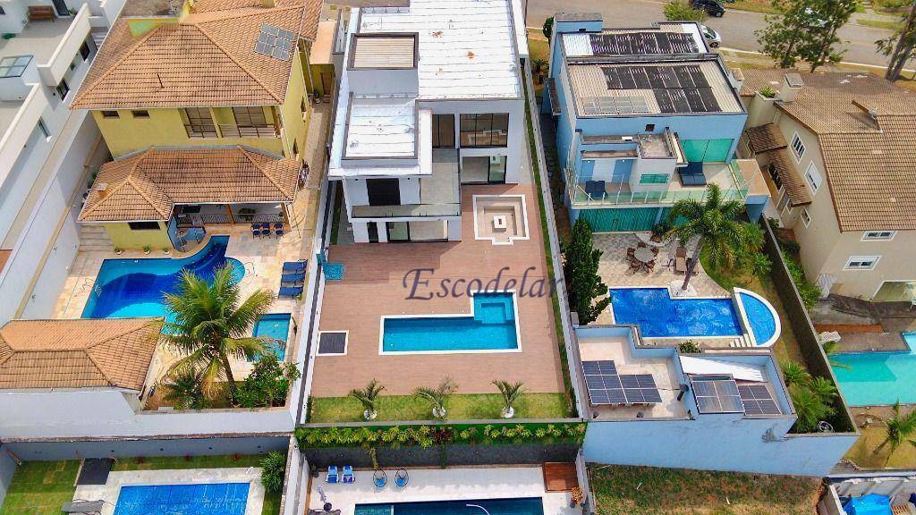 Casa de Condomínio à venda com 4 quartos, 369m² - Foto 1