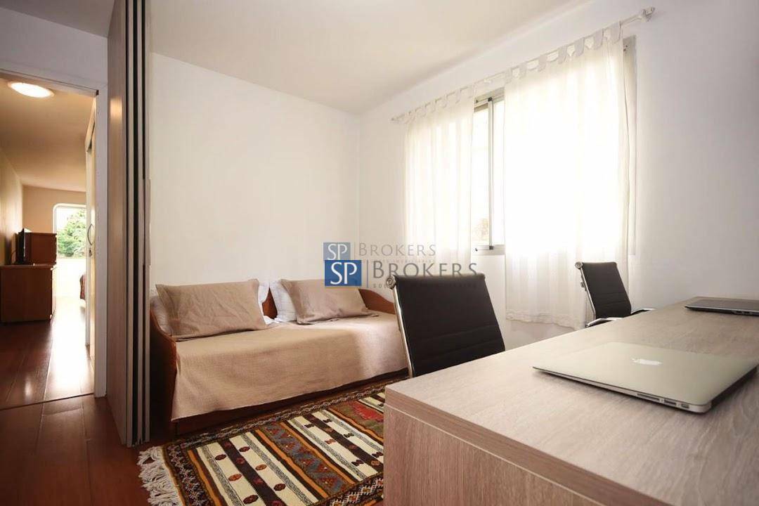 Apartamento à venda com 3 quartos, 208m² - Foto 10