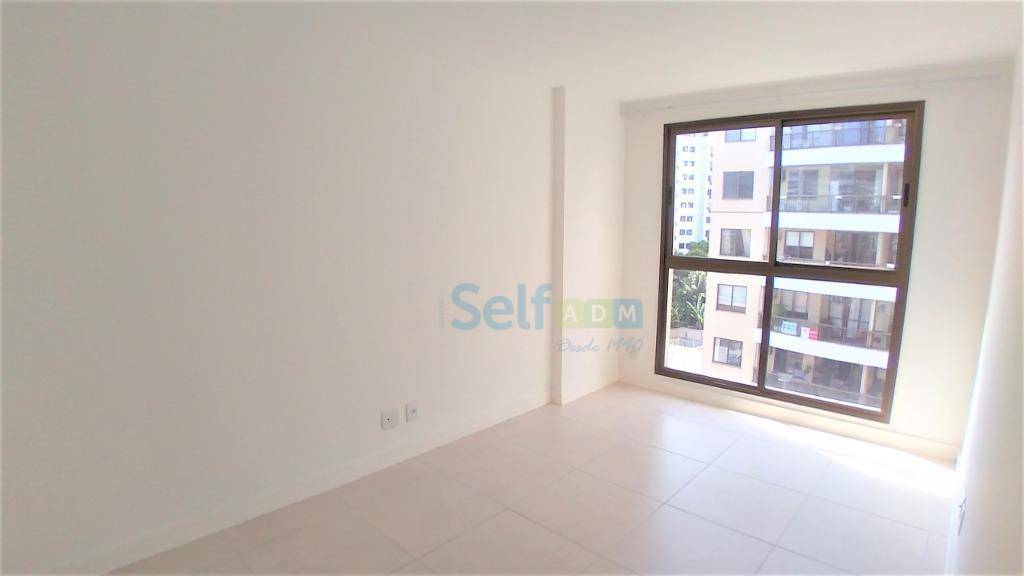 Apartamento para alugar com 2 quartos, 85m² - Foto 8