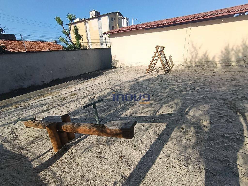 Apartamento para alugar com 3 quartos, 116m² - Foto 24