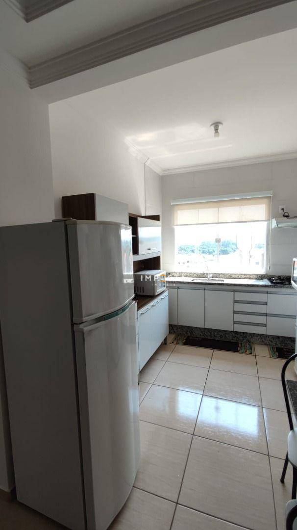 Apartamento à venda com 2 quartos, 60m² - Foto 22