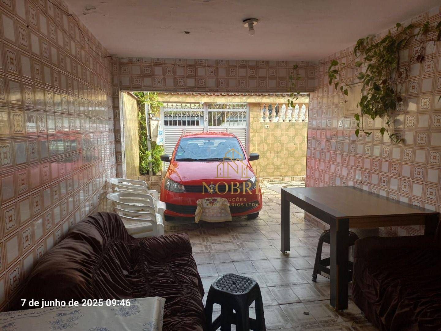 Casa, 3 quartos, 113 m² - Foto 1