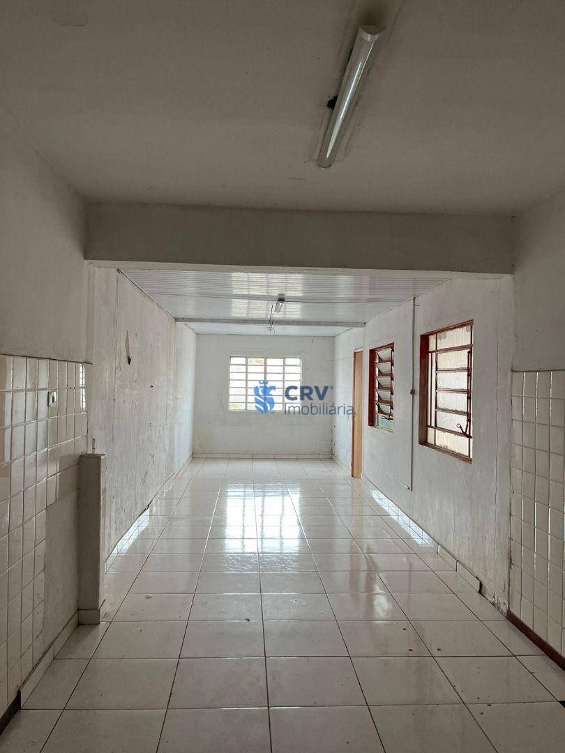 Casa à venda com 3 quartos, 222m² - Foto 6