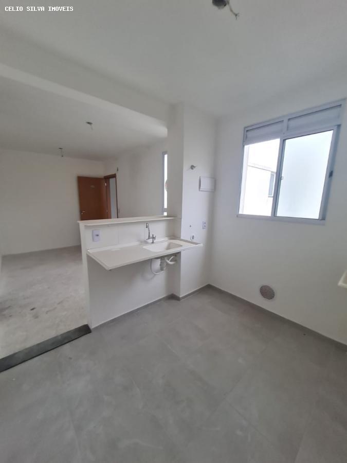 Apartamento à venda com 2 quartos, 42m² - Foto 5