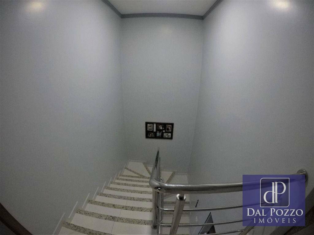 Sobrado à venda com 2 quartos, 151m² - Foto 11