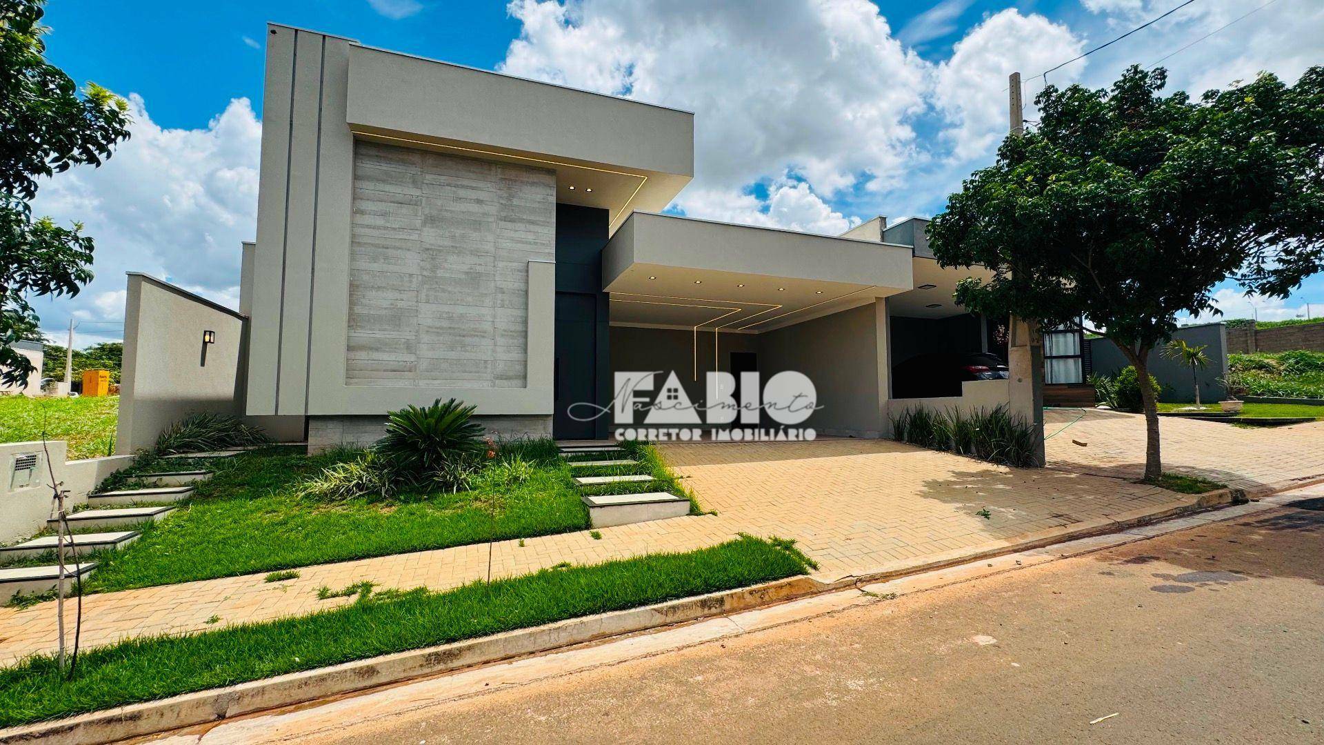 Casa de Condomínio à venda com 3 quartos, 165m² - Foto 2