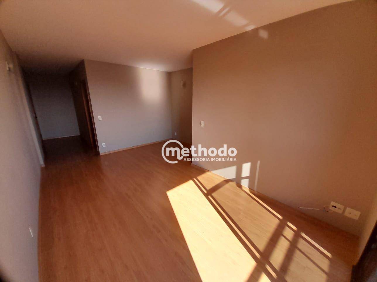 Apartamento à venda com 3 quartos, 83m² - Foto 4