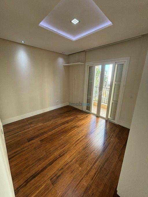 Apartamento à venda com 4 quartos, 177m² - Foto 15