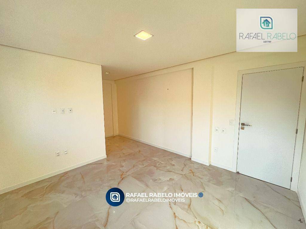 Casa de Condomínio à venda com 4 quartos, 269m² - Foto 17