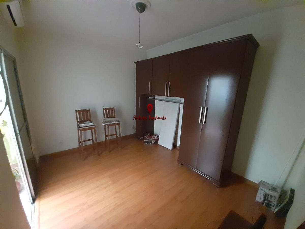 Casa à venda com 2 quartos, 150m² - Foto 15