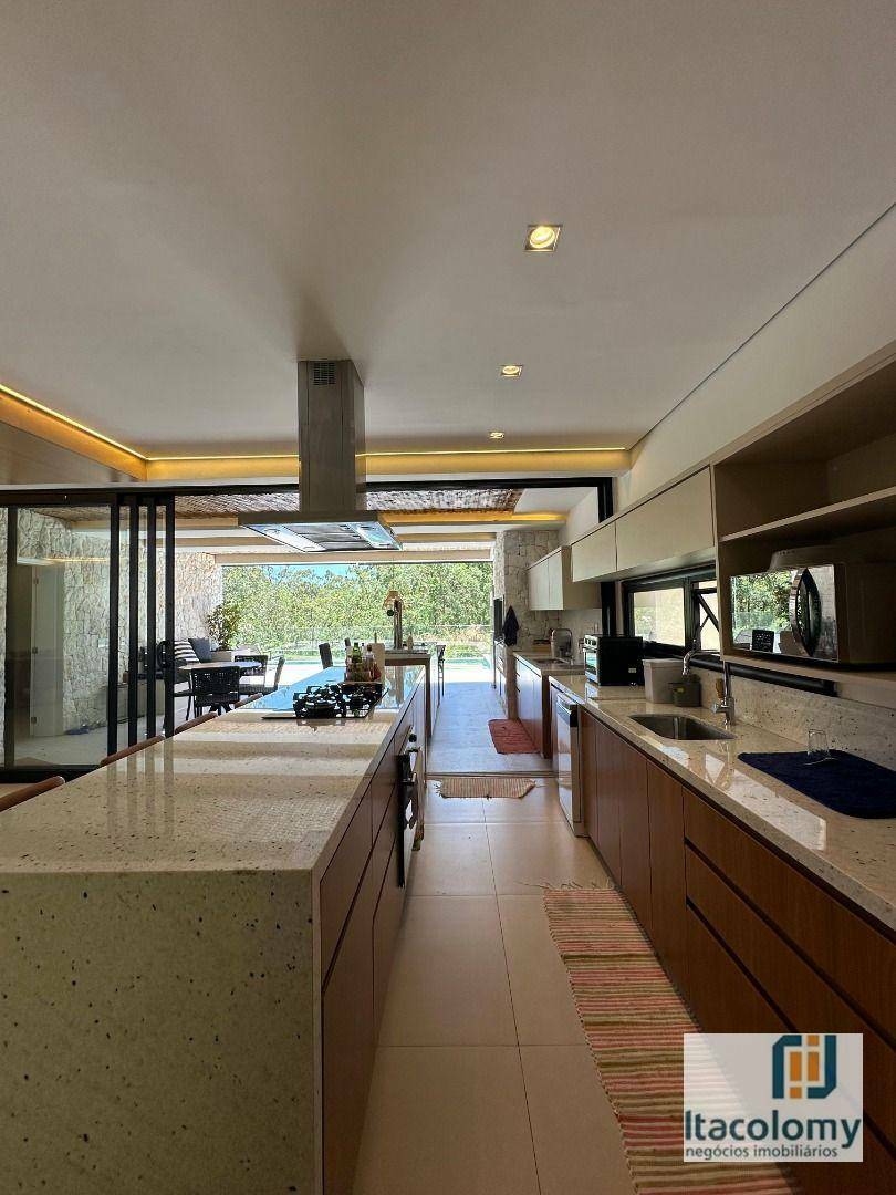 Casa de Condomínio à venda com 4 quartos, 390m² - Foto 7