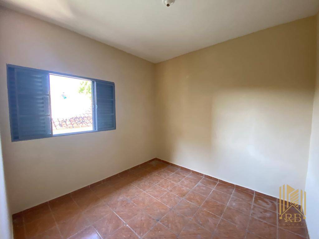 Casa à venda com 3 quartos, 100m² - Foto 7