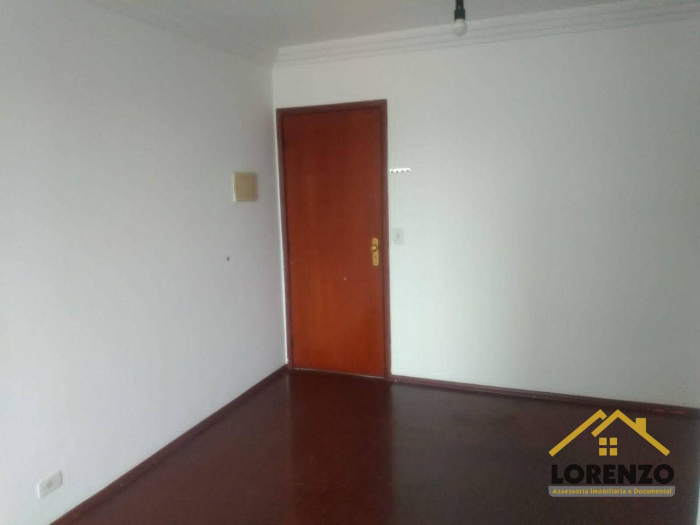 Apartamento à venda com 3 quartos, 70m² - Foto 3