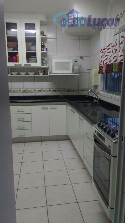 Apartamento à venda com 2 quartos, 68m² - Foto 4