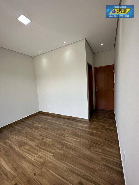 Casa de Condomínio à venda com 3 quartos, 105m² - Foto 8