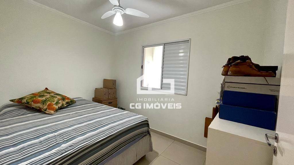 Casa à venda com 2 quartos, 51m² - Foto 7