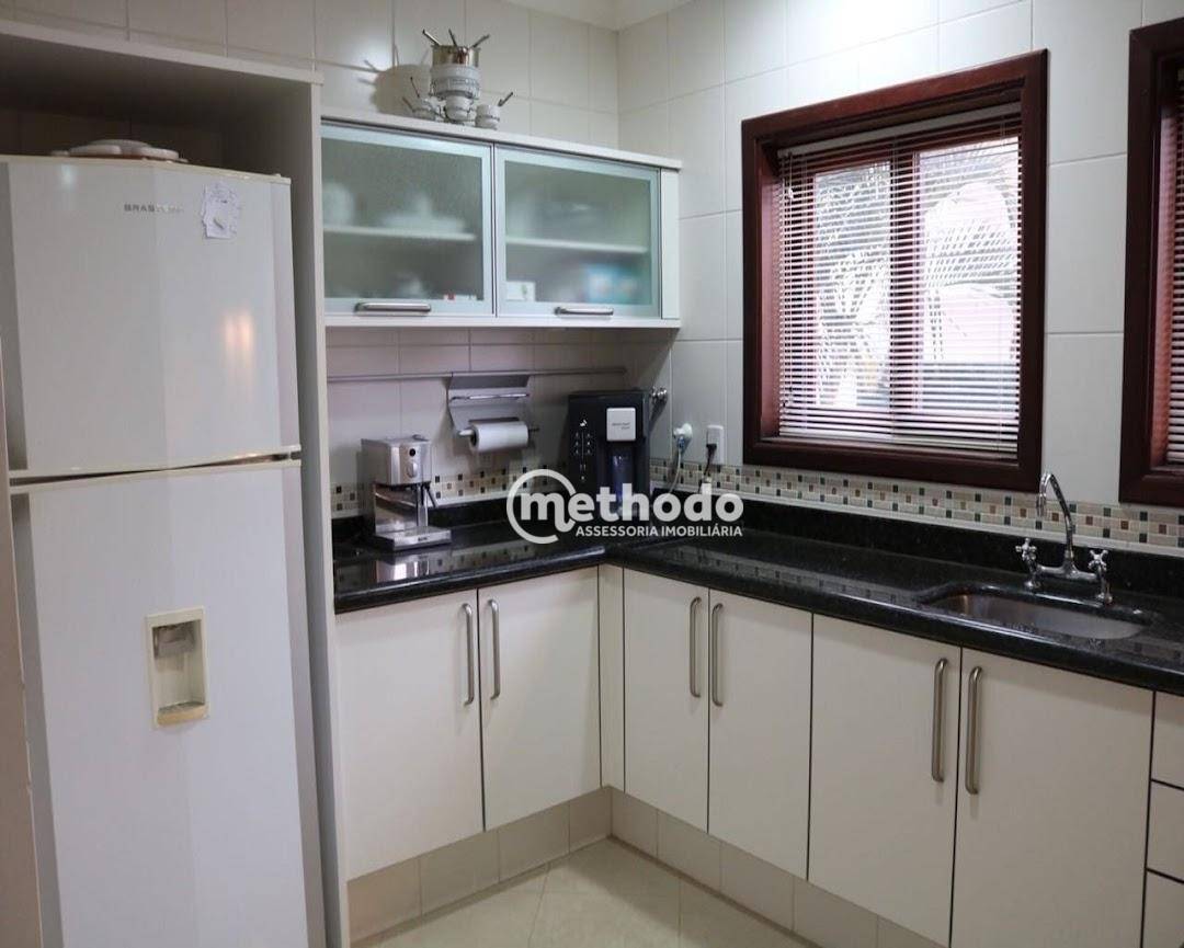 Casa de Condomínio à venda com 3 quartos, 700m² - Foto 16