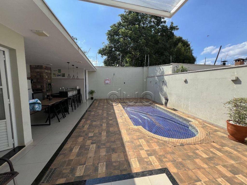 Casa de Condomínio à venda com 3 quartos, 127m² - Foto 18