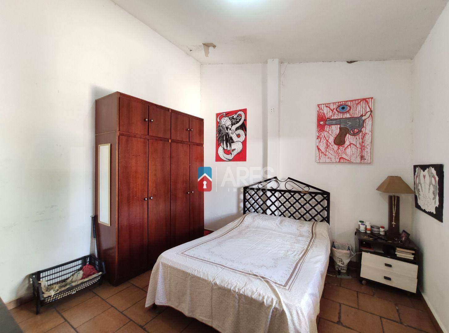 Casa à venda com 4 quartos, 213m² - Foto 16