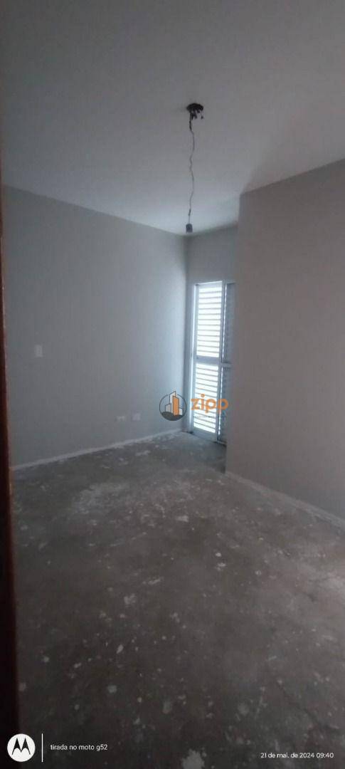 Sobrado à venda com 3 quartos, 138m² - Foto 12