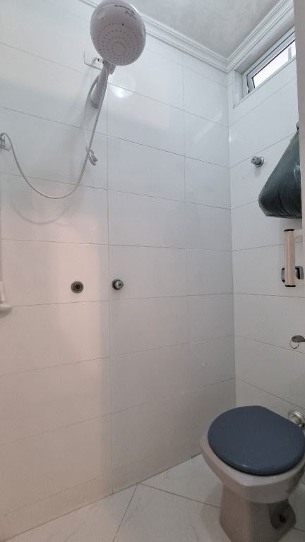 Apartamento à venda com 2 quartos, 75m² - Foto 25