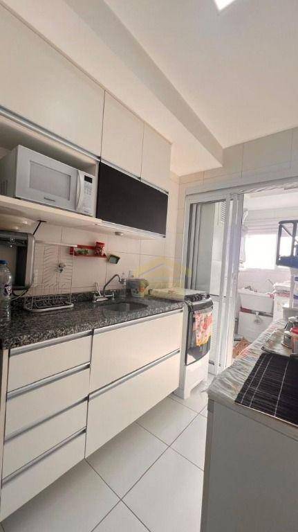 Apartamento à venda com 2 quartos, 73m² - Foto 12