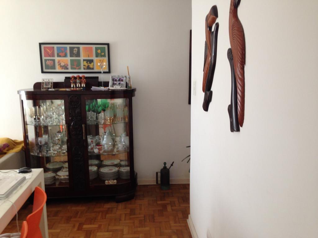 Apartamento à venda com 2 quartos, 67m² - Foto 3