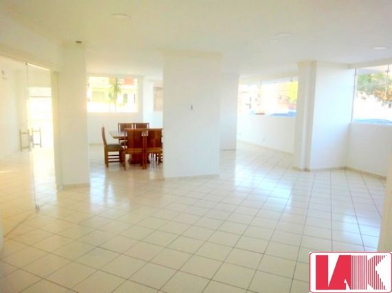 Apartamento à venda com 1 quarto, 56m² - Foto 4