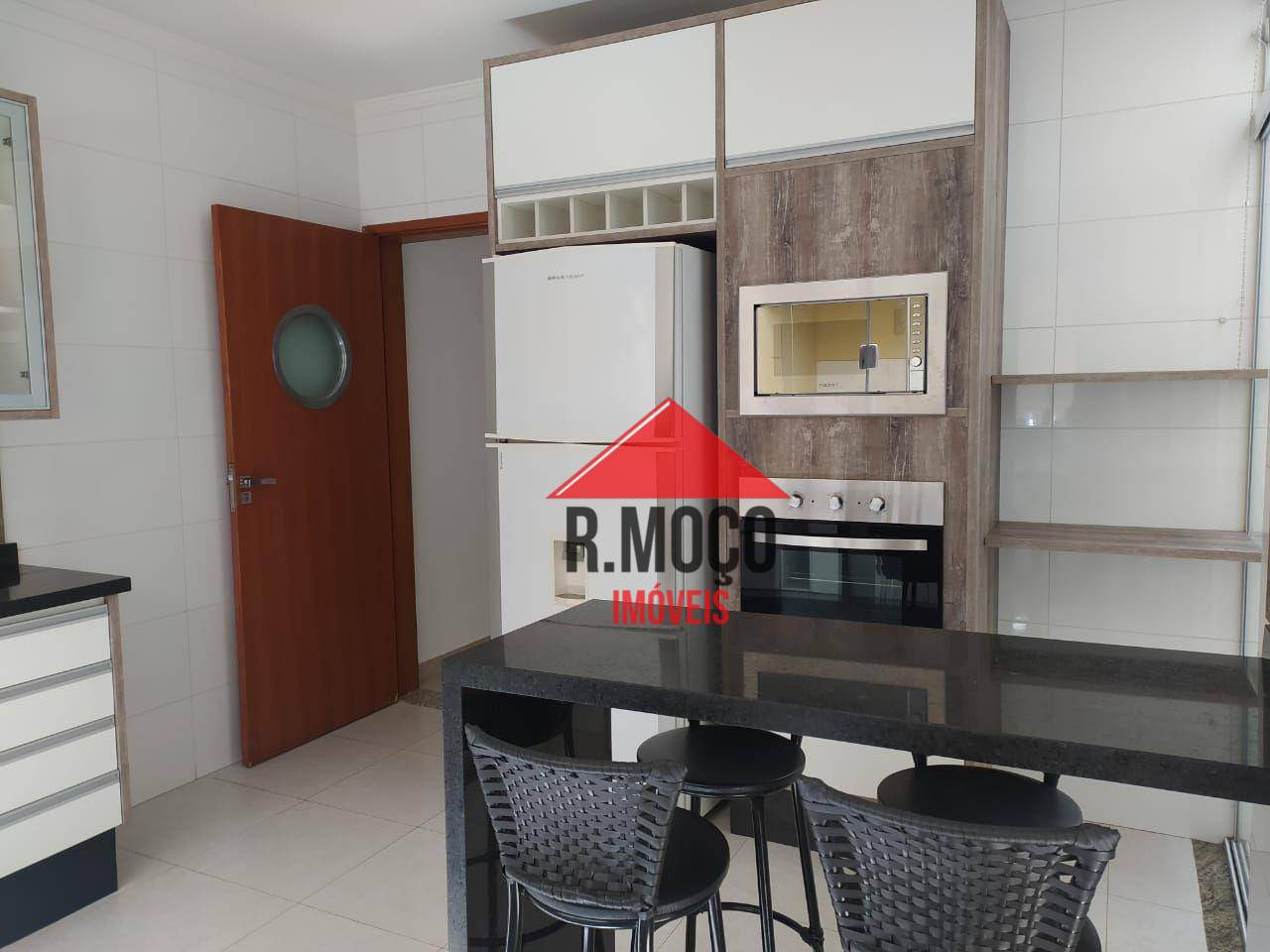 Sobrado à venda com 3 quartos, 184m² - Foto 3