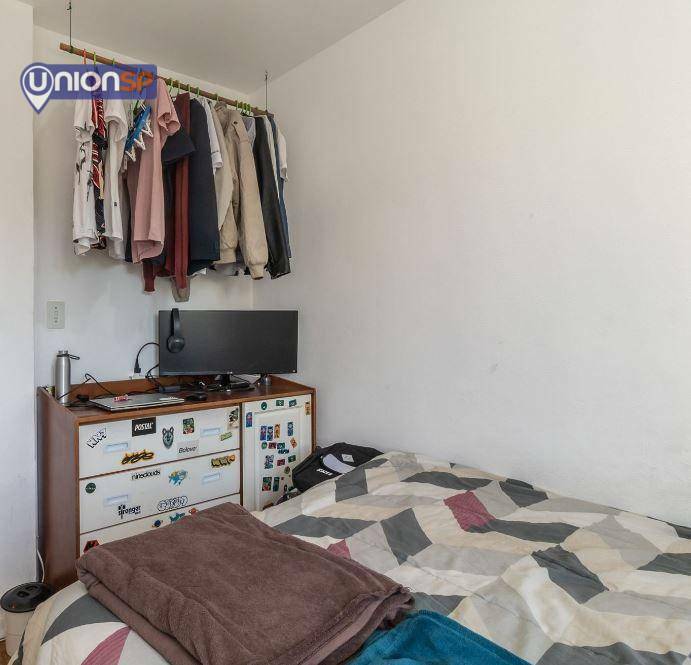 Apartamento à venda com 2 quartos, 64m² - Foto 9