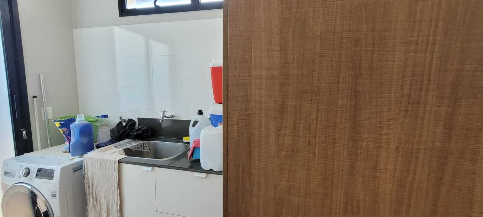 Casa à venda com 3 quartos, 250m² - Foto 4