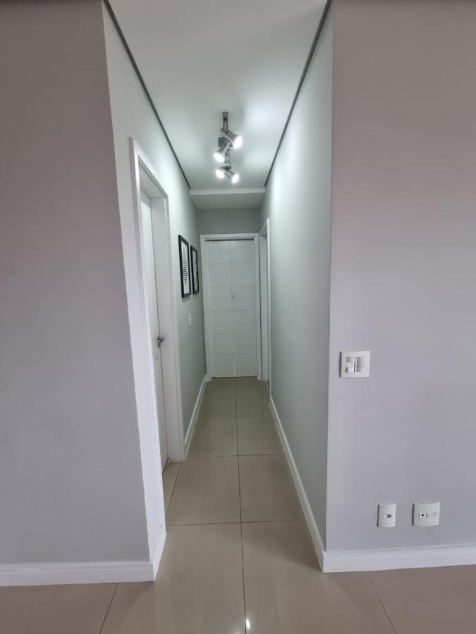 Apartamento à venda com 2 quartos, 53m² - Foto 10