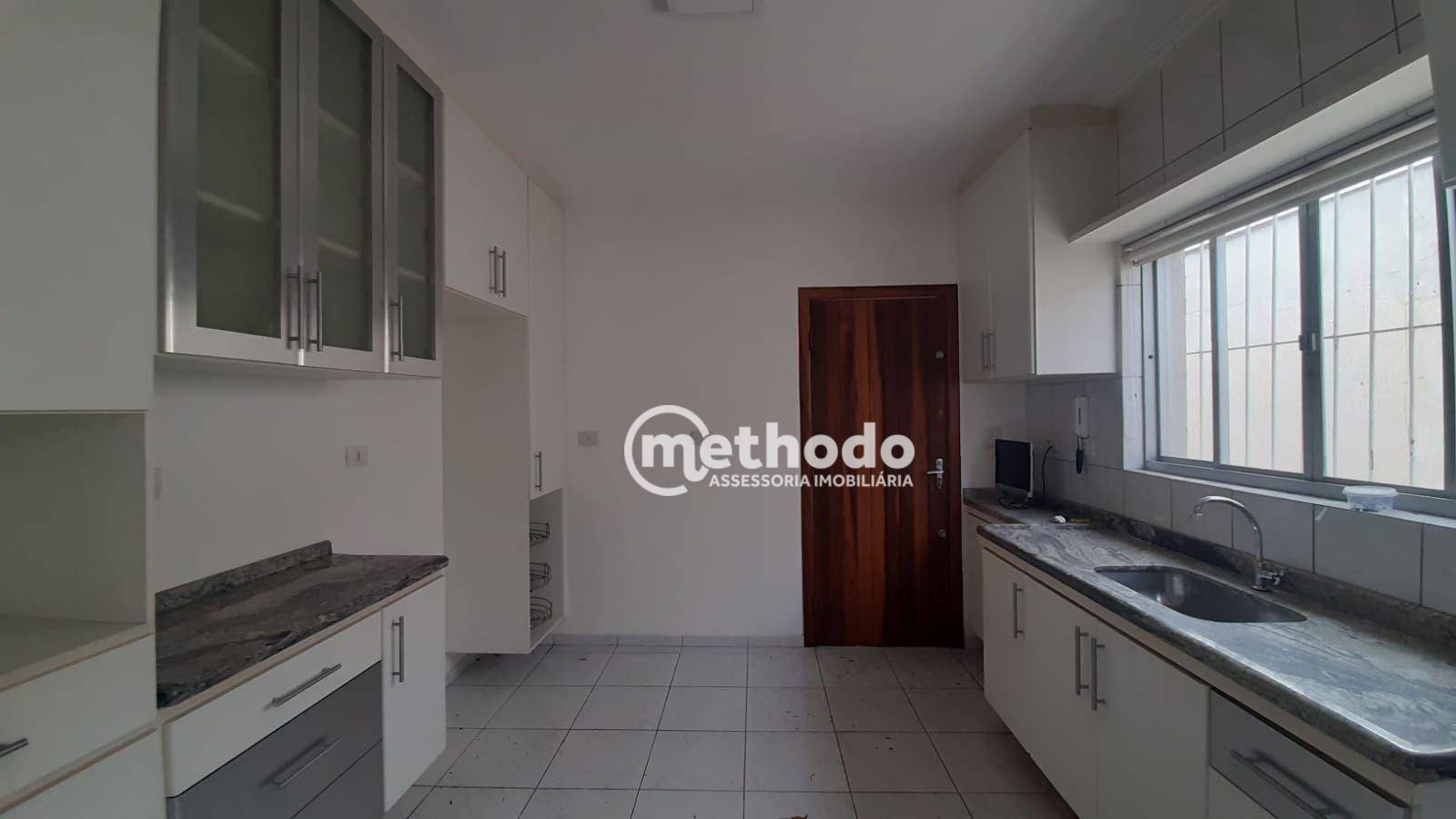 Casa à venda com 3 quartos, 200m² - Foto 19