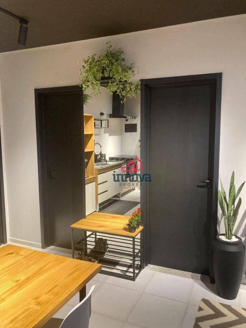 Apartamento à venda com 1 quarto, 50m² - Foto 4