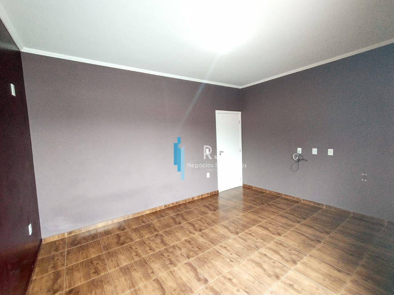 Casa à venda com 2 quartos, 290m² - Foto 13