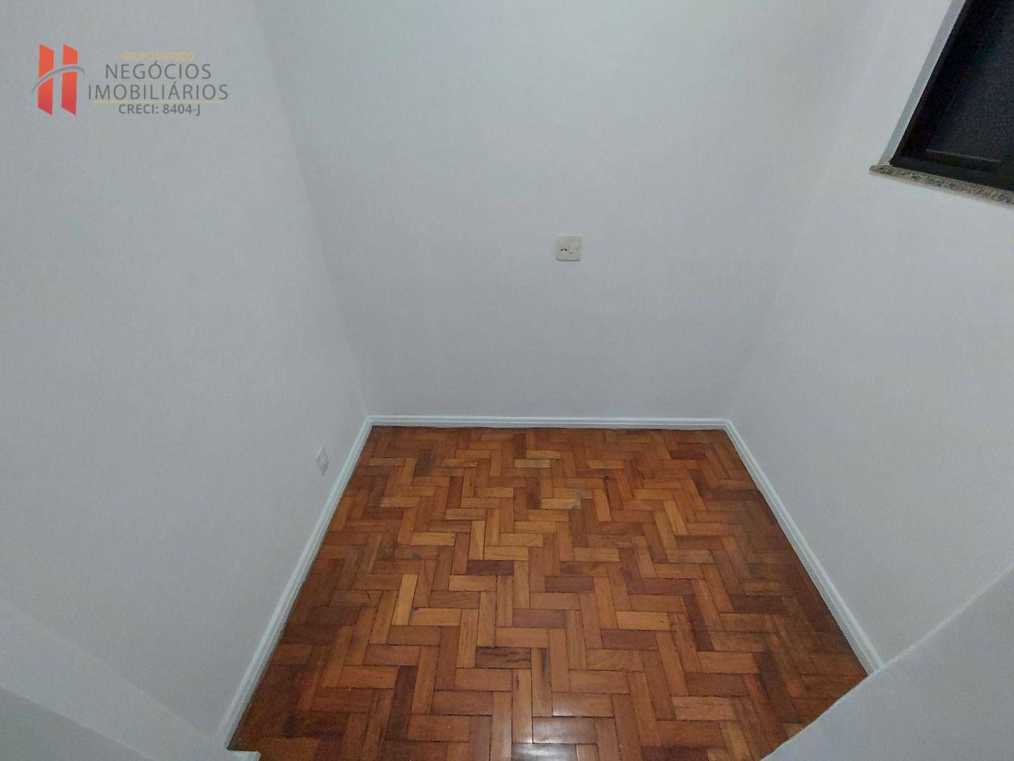 Apartamento à venda com 2 quartos, 62m² - Foto 13