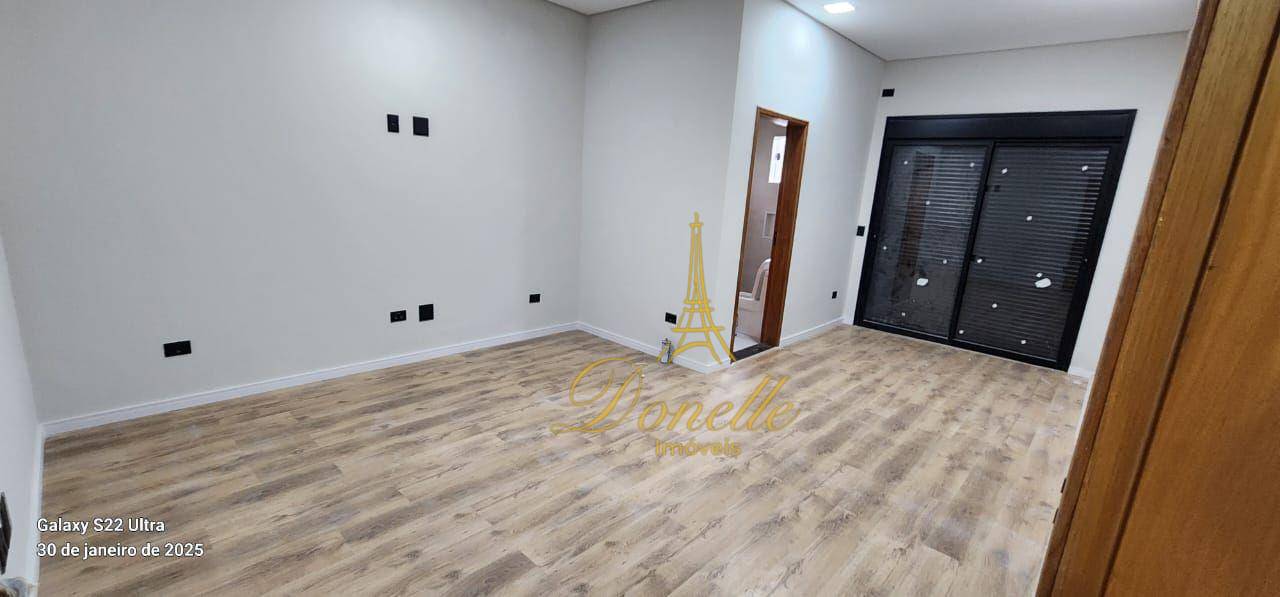 Sobrado à venda com 3 quartos, 220m² - Foto 32