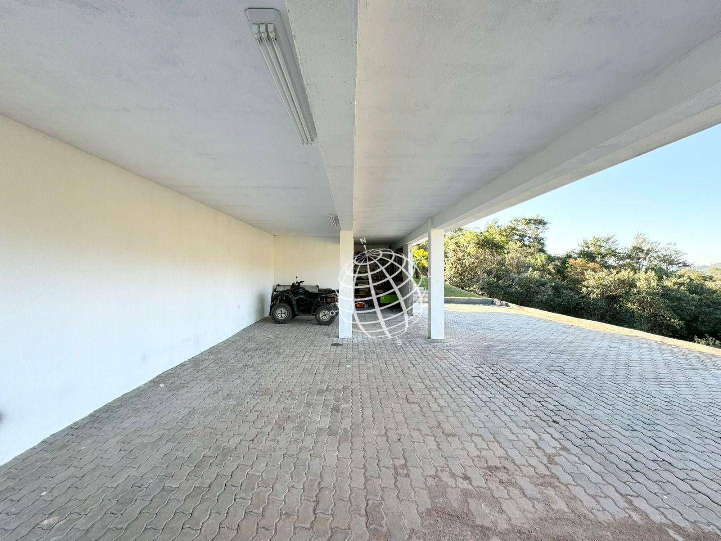 Casa à venda com 6 quartos, 900m² - Foto 59