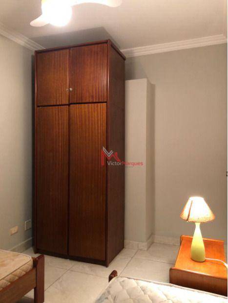 Apartamento à venda com 3 quartos, 80m² - Foto 11