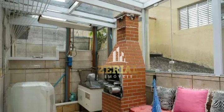 Sobrado à venda com 2 quartos, 115m² - Foto 4