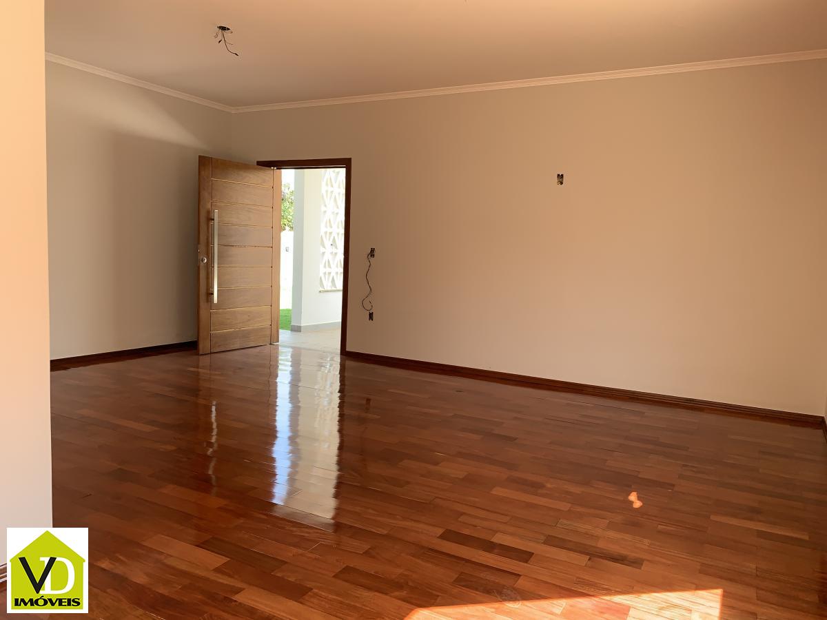 Casa de Condomínio à venda com 4 quartos, 355m² - Foto 6