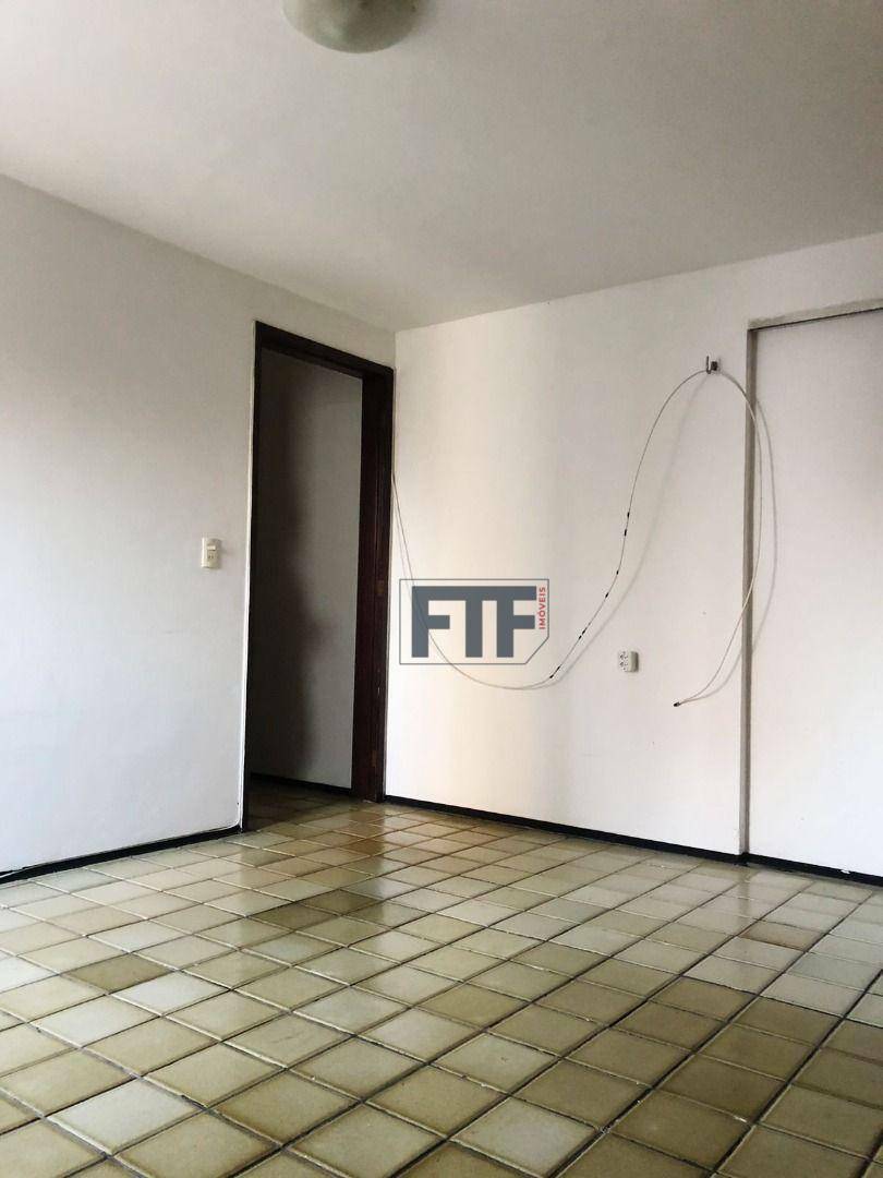 Apartamento para alugar com 3 quartos, 100m² - Foto 9