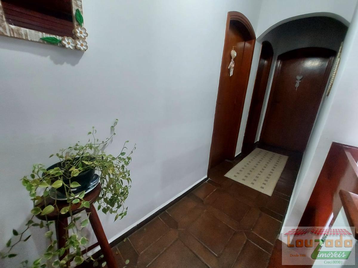 Sobrado à venda com 3 quartos, 288m² - Foto 14