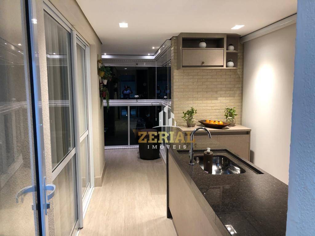 Apartamento à venda com 3 quartos, 240m² - Foto 3