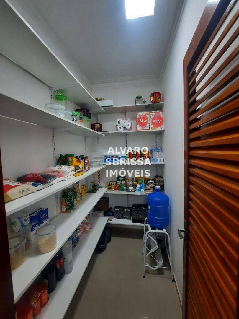 Casa de Condomínio à venda com 4 quartos, 340m² - Foto 12