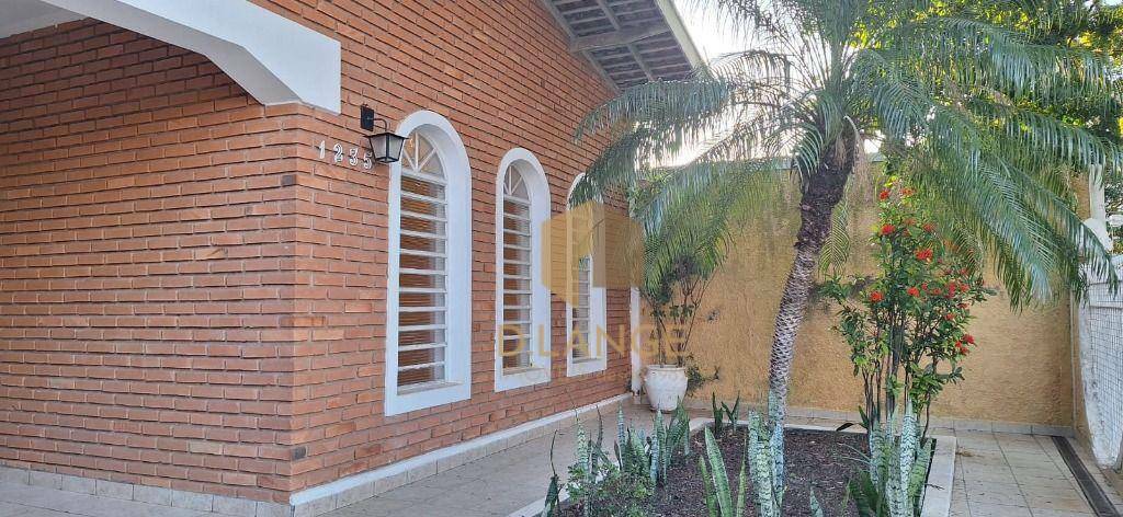 Casa à venda com 3 quartos, 194m² - Foto 28