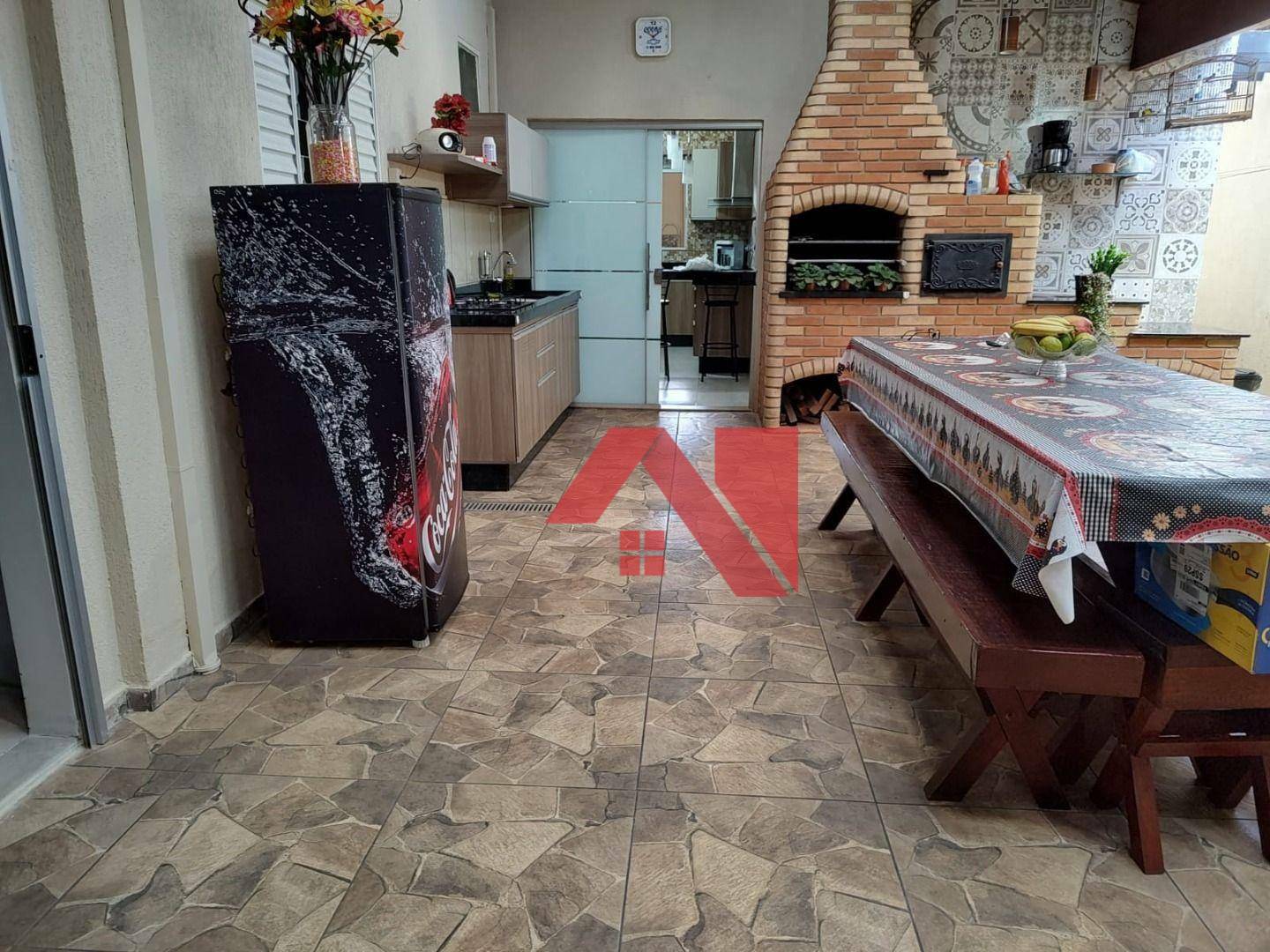 Casa à venda com 3 quartos, 188m² - Foto 4