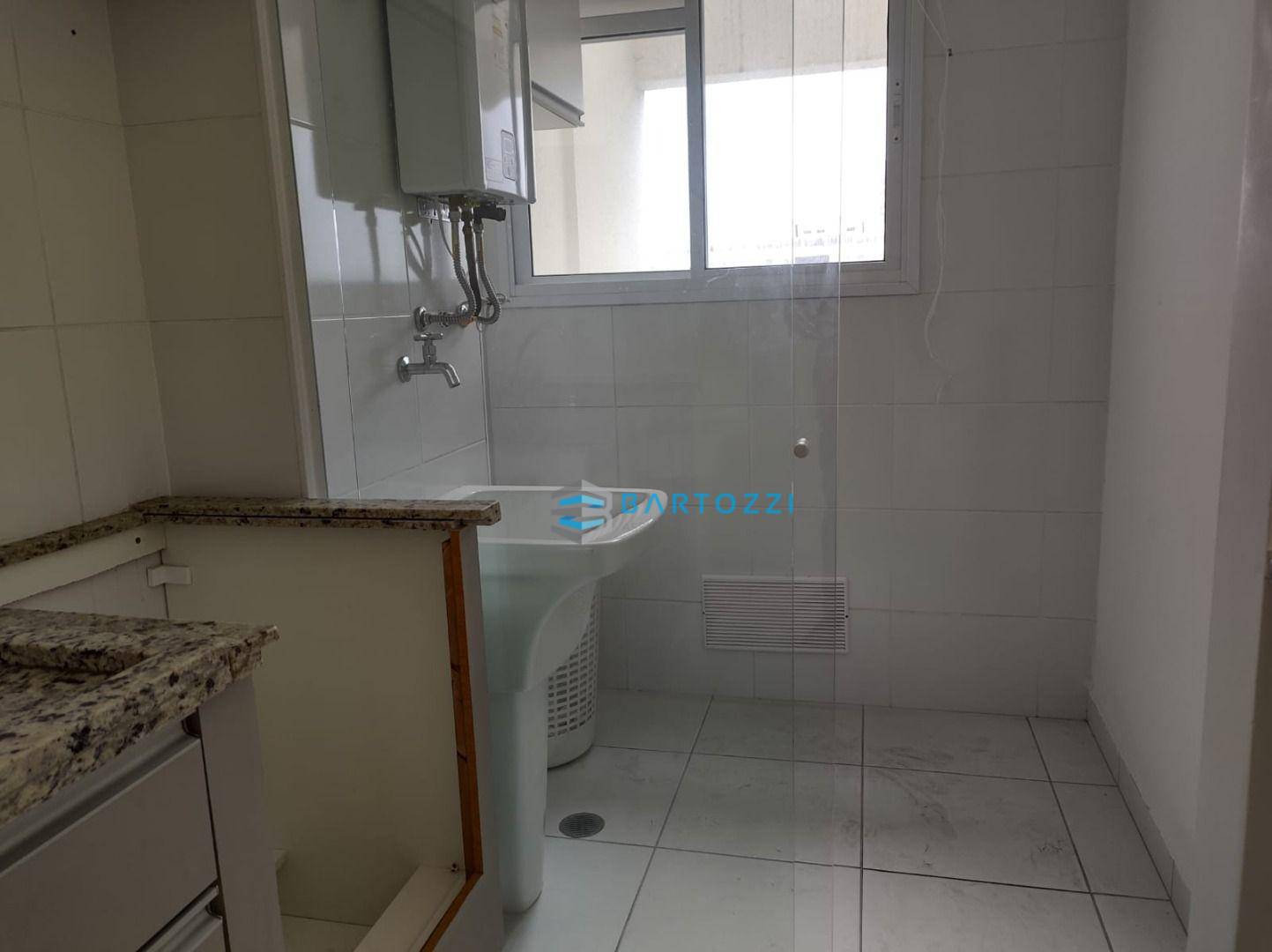 Apartamento à venda com 2 quartos, 63m² - Foto 24