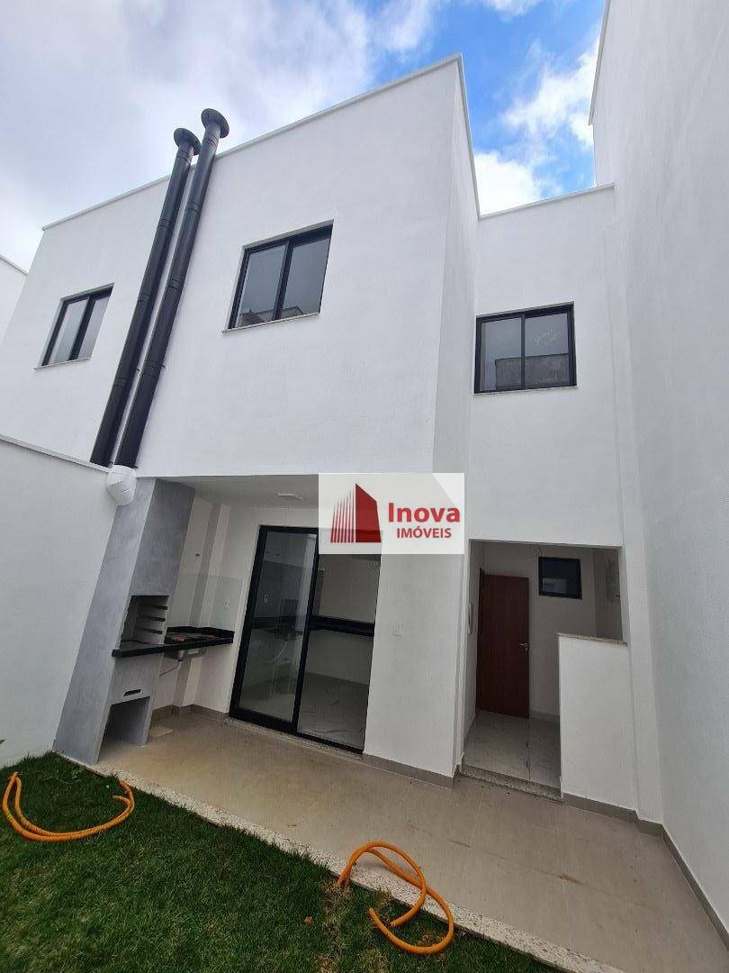 Casa à venda com 3 quartos, 150m² - Foto 17