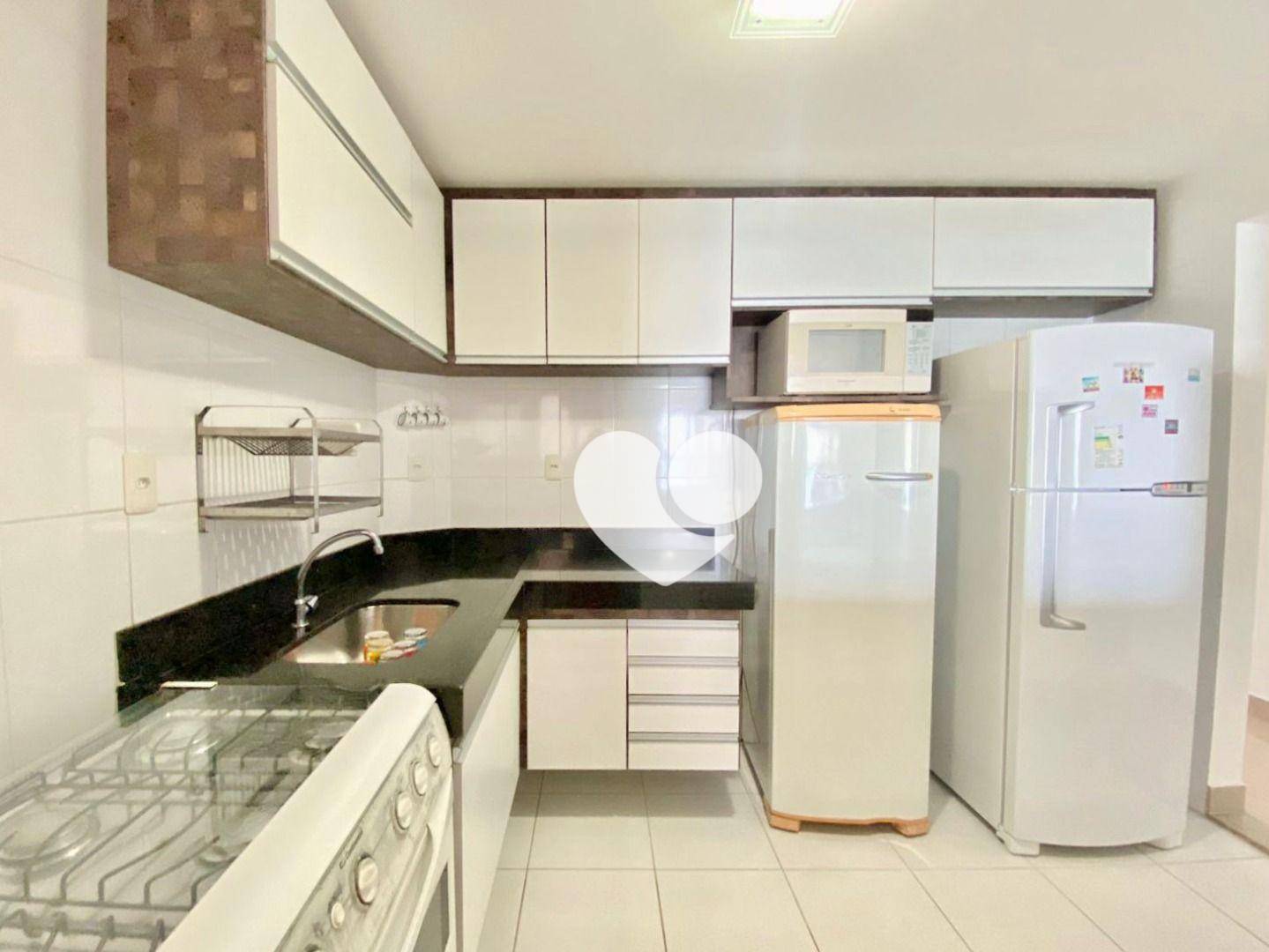 Apartamento à venda com 3 quartos, 105m² - Foto 7